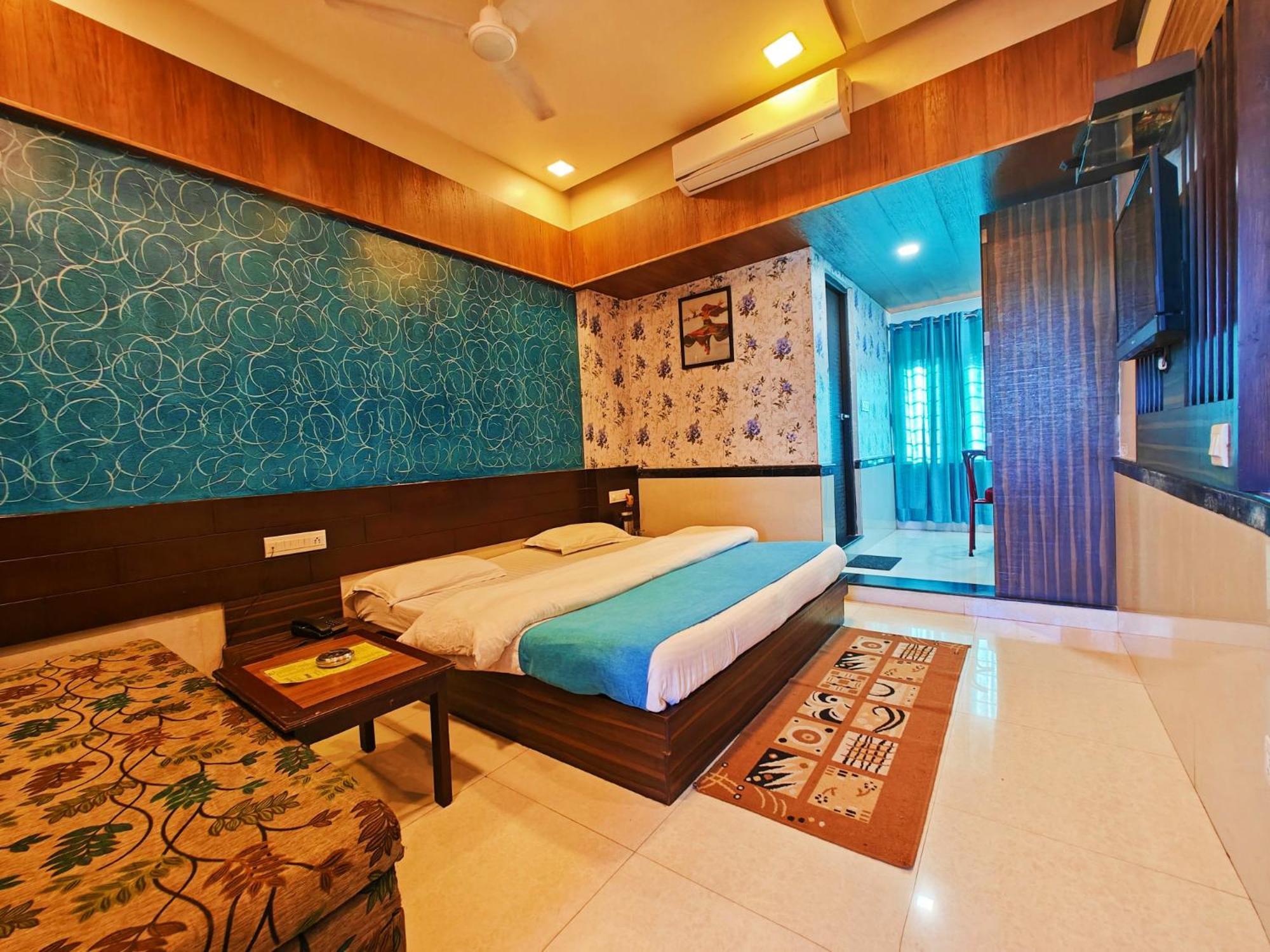 Hotel Saraswati Mount Abu Esterno foto